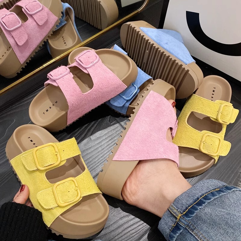 In-Stock Genuine Leather Thick-Soled Slippers, Height-Increasing 2025 Summer New Model, Slip-On Outdoor Sandals with Buckle, Non-Slip Women's Slippers In-Stock Genuine Leather Thick-Soled Slippers, Height-Increasing 2025 Summer New Model, Slip-On Outdoor Sandals with Buckle, Non-Slip Women's Slippers