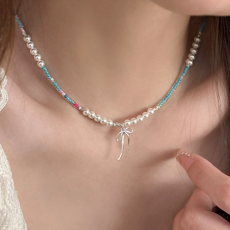 Collar de perlas de agua dulce de color de acero de titanio galvanizado en oro real, personalidad fresca, cadena de clavícula, collar de nicho femenino