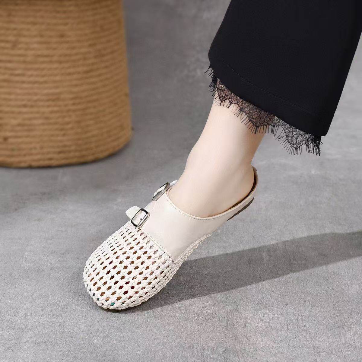 Dép sandal nữ da thật mũi tròn đan dệt phẳng gót mềm chống trượt — màu be chi tiết 5
