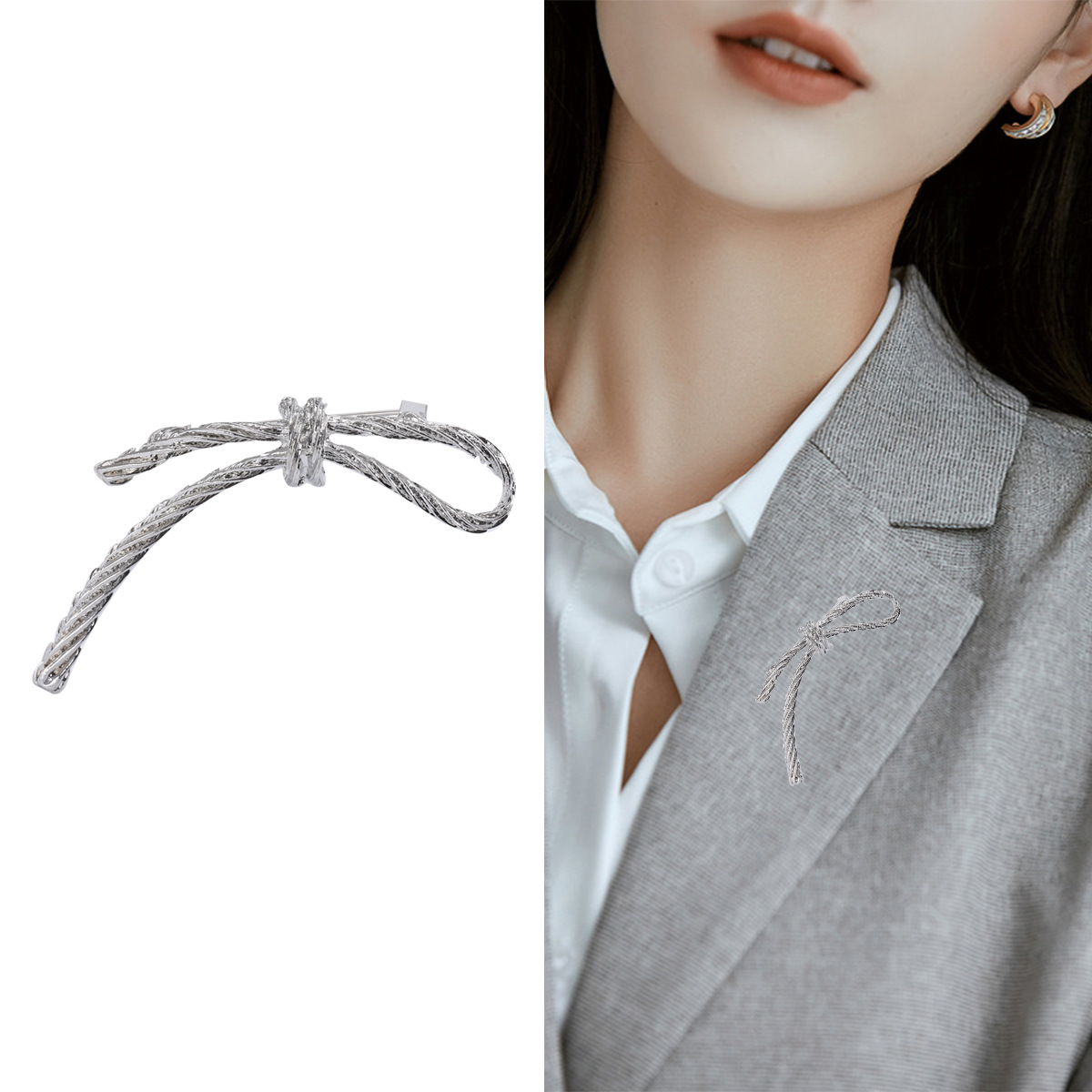 Simple Style Bow Knot Alloy Plating Women's Brooches display picture 4