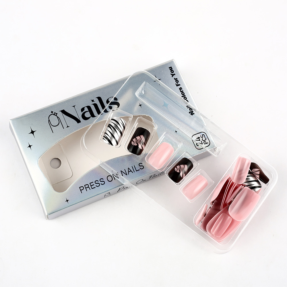 25g Weight press-on nails Nail Supplies Plastic Material Stripe, Heart Shape Pattern Stripe Heart Shape Plastic Press-on Nails 9