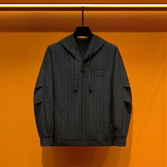 潮牌新款纯色简约套头连帽夹克男春秋季宽松帅气皮标外套