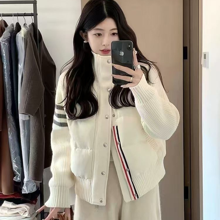 高级感立领棉服女2025冬季新款设计感拼接针织加厚短款外套米白色|undefined
