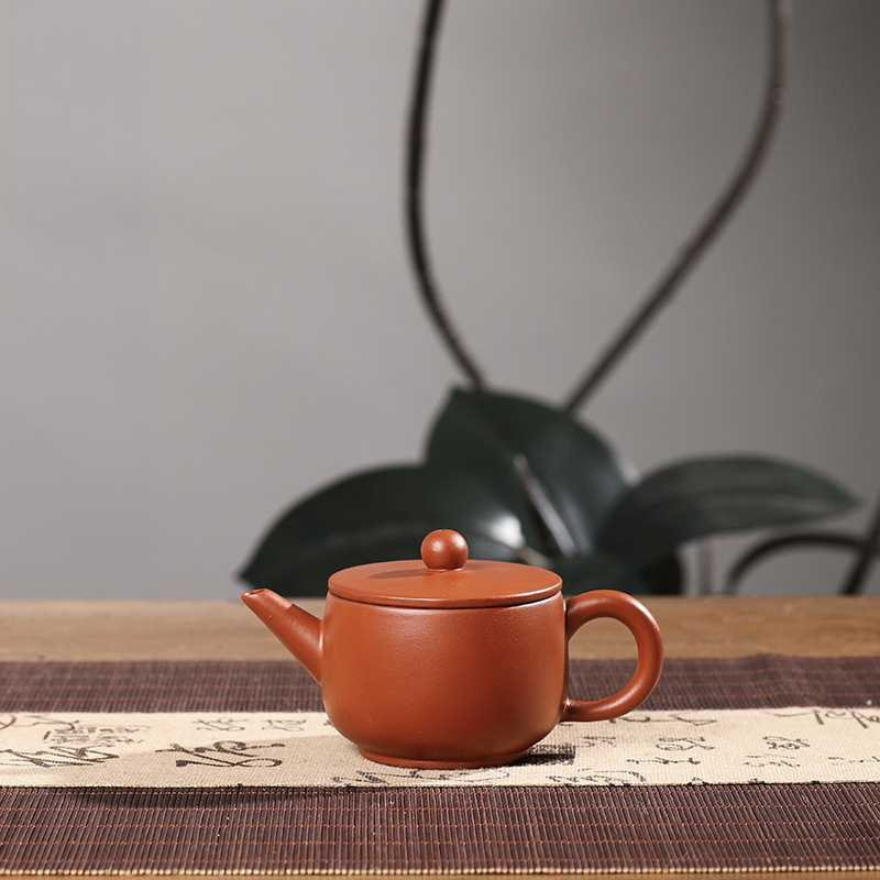 Chaozhou Kung Fu Tea Hand-Pulled Pot, Zhu Ni Large-Mouth Hanwa Teapot, Ceramic Pot, Three-Cup Kung Fu Teapot, Zhu Ni Handmade Pot Chaozhou Kung Fu Tea Hand-Pulled Pot, Zhu Ni Large-Mouth Hanwa Teapot, Ceramic Pot, Three-Cup Kung Fu Teapot, Zhu Ni Handmade Pot