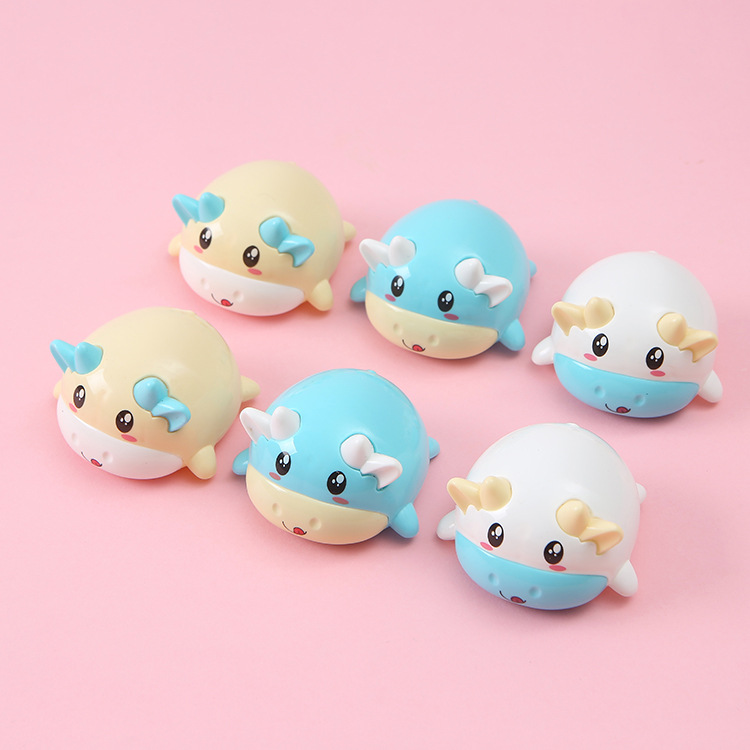 6,5x6,2 cm de dibujos animados tira de la pantorrilla coche pequeño puesto de juguete mercado nocturno pequeño regalo al por mayor regalo de cumpleaños de los niños