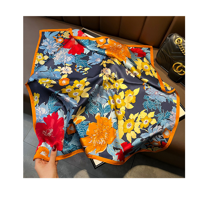 Korean color flowers printing silk mulberry silk 70cm square scarf scarf womenpicture4