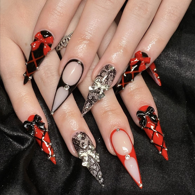 Wear a Y2K Spice Girl Wind Long Pointed Black and Red Mandarin Duck Cross Strap Lace Bow Steel Ball Decorative Fake Nails Wear a Y2K Spice Girl Wind Long Pointed Black and Red Mandarin Duck Cross Strap Lace Bow Steel Ball Decorative Fake Nails