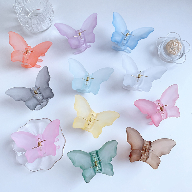 Cute transparent crab pin