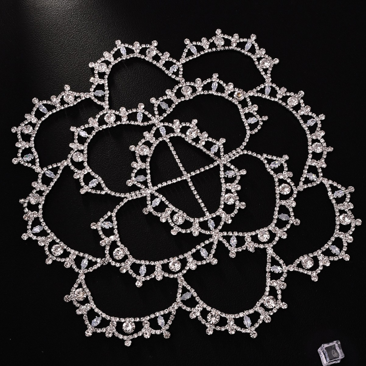 Ventas transfronterizas de estilo nacional en forma de flor, exagerado diamante joyería de cabello de boda para mujeres, cadena de cabello