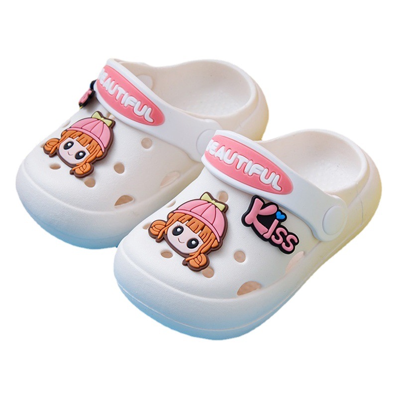 Croc-Style Shoes for Children, Summer Outdoor Wear, 2026 New Fashion Cartoon Garden Shoes, Non-Slip with Heel, Sandals for Boys and Girls
