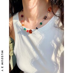 郭煌の鎖骨チェーンのオリジナルの衝突色のネックレスの色の多種の復古の戴法のネックレスの1本の清新で甘い他はありません。