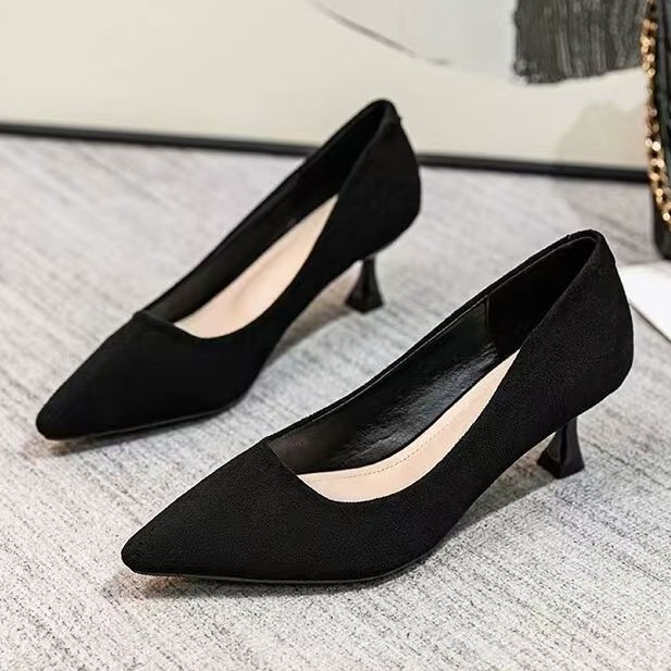 Los asistentes de vuelo cómodos zapatos de mujer de suela blanda tacones altos zapatos negros de tacón de aguja para mujer Ropa de trabajo profesional Etiqueta Zapatos de trabajo de tacón medio para mujer