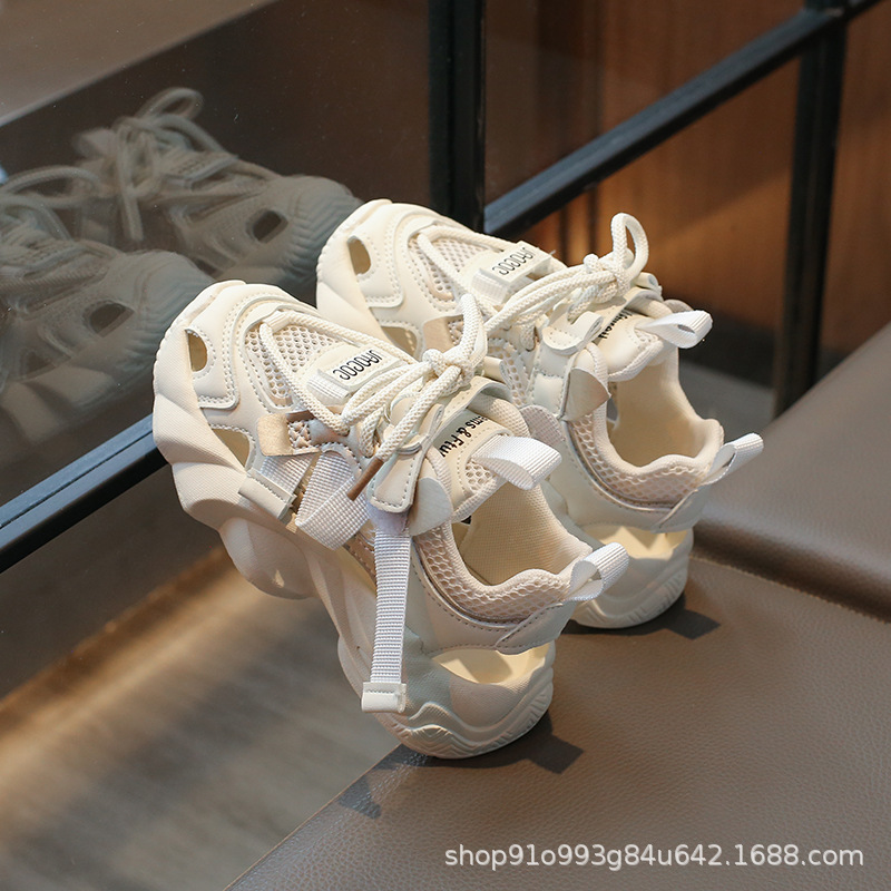 Children's Sports Shoes 2025 Spring and Summer New Girls' Beach Sandals, Medium and Large Kidsren's Shoes, Cut Out Breathable Dad Shoes