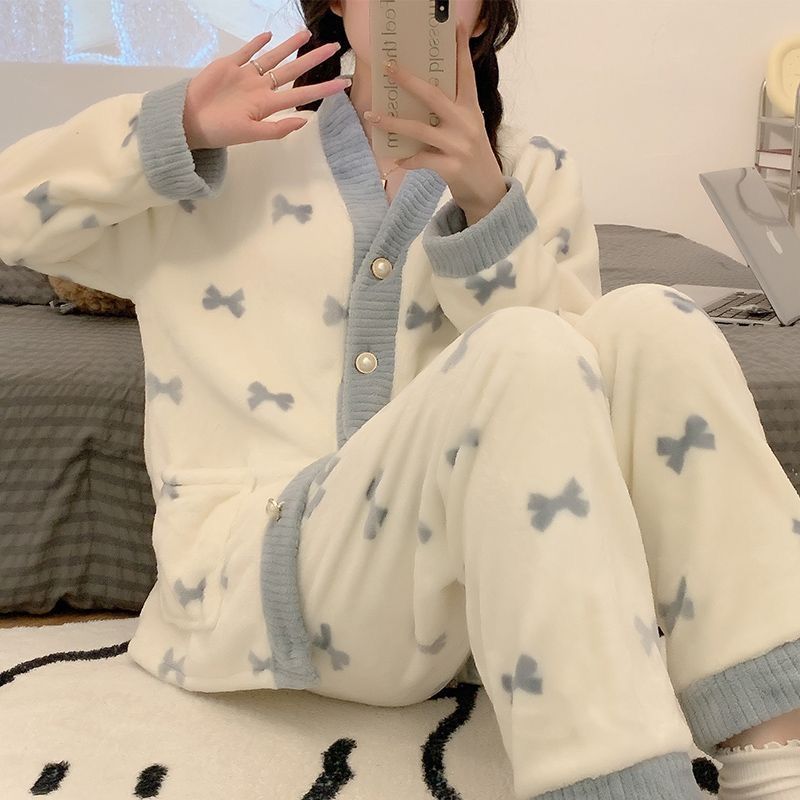 严选珊瑚绒睡衣女秋冬季加厚保暖长袖学生可爱少女家居服春秋洋气