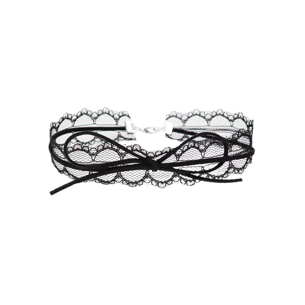 Ожерелье- choker, кружевная лента с бантами, титановые зажимы, регулируется 30+6 см, ширина 2,8 см