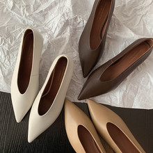 ��ʽ�\�ڼ����߸�Ь����ͨ�����Ь����ŮЬһ�_��СƤЬV�چ�Ь