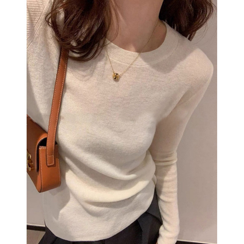 Early Autumn Thin Wool Base Layer Sweater for Women, Round Neck, Thin Style, Trendy This Year, Loose and Versatile Knit Sweater Early Autumn Thin Wool Base Layer Sweater for Women, Round Neck, Thin Style, Trendy This Year, Loose and Versatile Knit Sweater