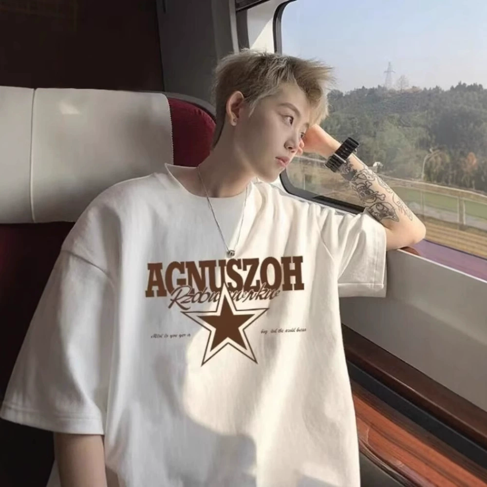 2025 новая летняя футболка с короткими рукавами, мужская новая модная брендовая свободная молодежная студенческая модная тенденция, топ с половиной рукавов