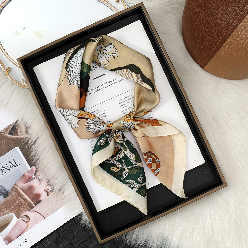 Pañuelo de seda de imitación a cuadros retro 70, babero floral de moda de nicho, chal, bolso de mujer, pañuelo de seda, regalo de mano