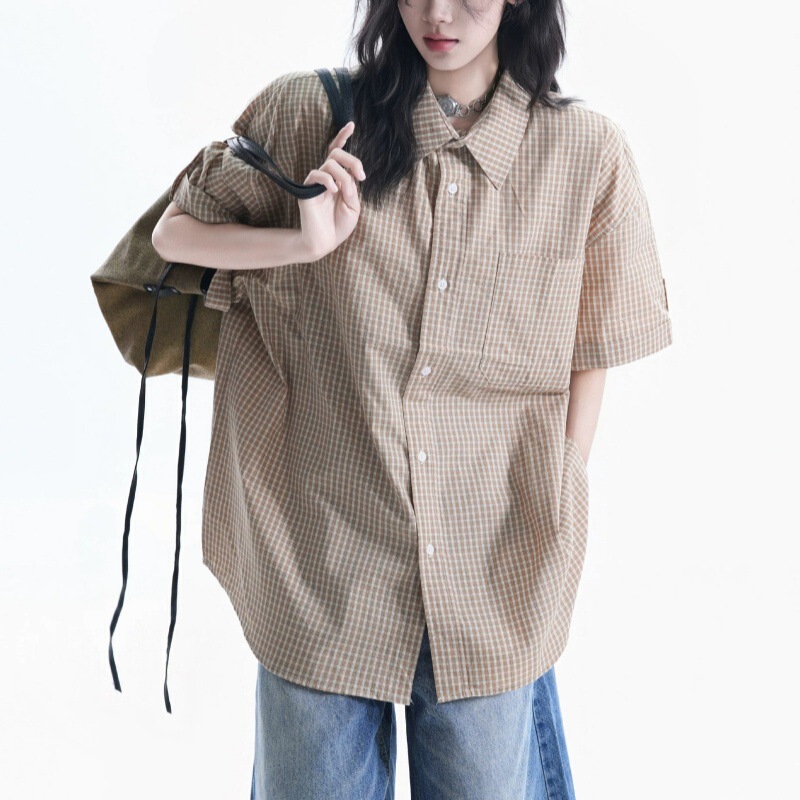 Japanese Retro Fine Plaid Short-Sleeve Shirt for Men and Women, New Summer Style, Loose Fit, Drop Shoulder, Pocket Design, Couple's Shirt, Trendy Japanese Retro Fine Plaid Short-Sleeve Shirt for Men and Women, New Summer Style, Loose Fit, Drop Shoulder, Pocket Design, Couple's Shirt, Trendy