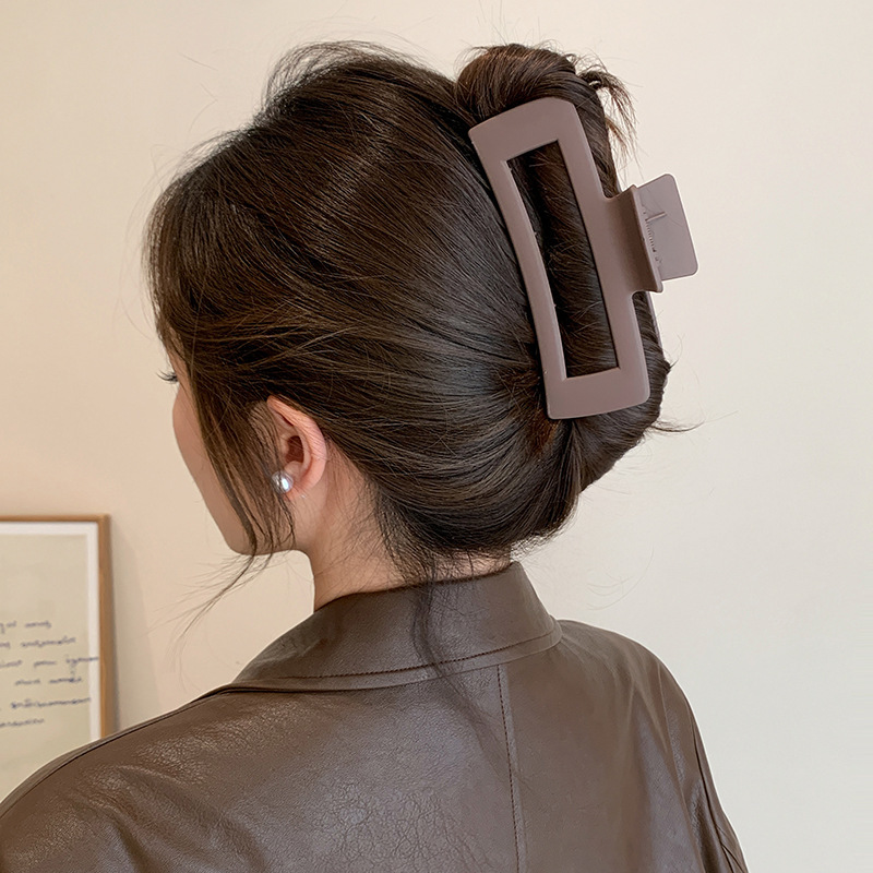 2025 nueva pinza de tiburón, más adecuado para mujeres, horquilla de la parte posterior de la cabeza de verano, pinza de agarre grande, horquilla de tocado