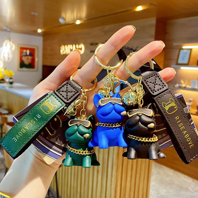 Resina cool bulldog llavero lindo perrito muñeca colgante bolso de coche llavero exquisito pequeño regalo
