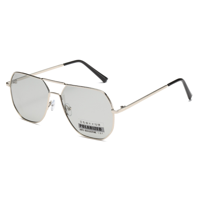 실버 프레임 회색 시트 (색상 변경)