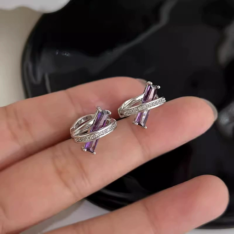 П Purple zirconium, серьги, небольшой декоративный аксессуар, стиль легкой роскоши, тренд сезона
