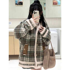 日系复古格纹设计感毛呢外套女冬季2024新款加厚羊羔毛呢子大衣…