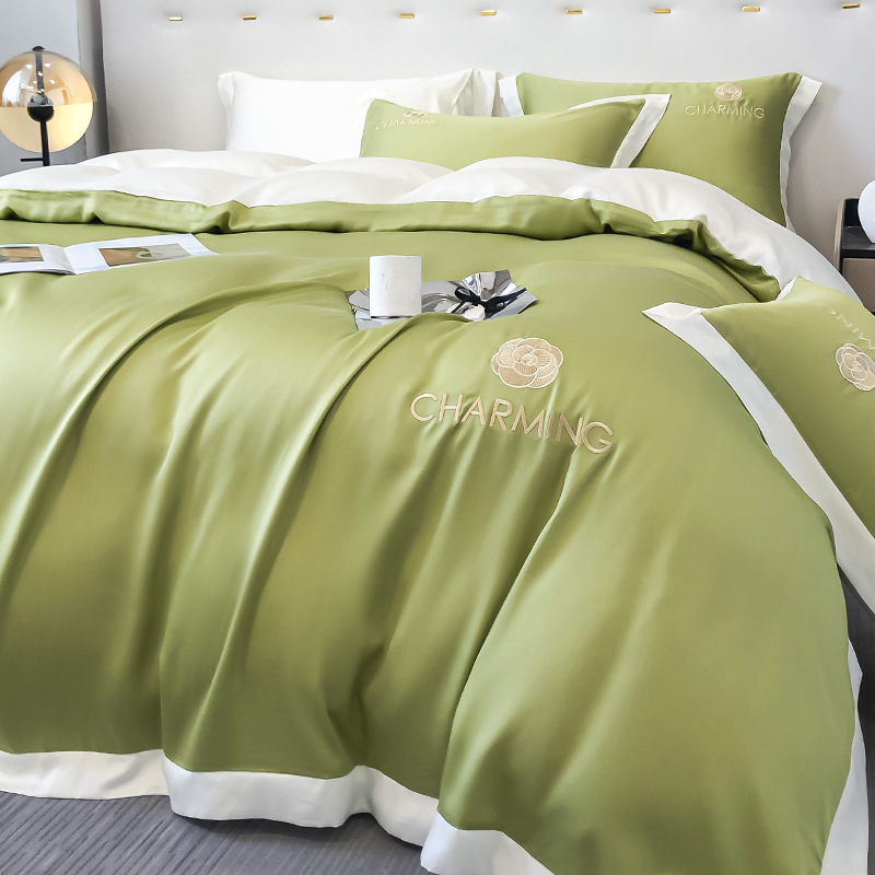 Cuatro piezas de seda de hielo de verano seda lisa cama cama de lujo ligera cama de lujo cama de tres piezas de verano