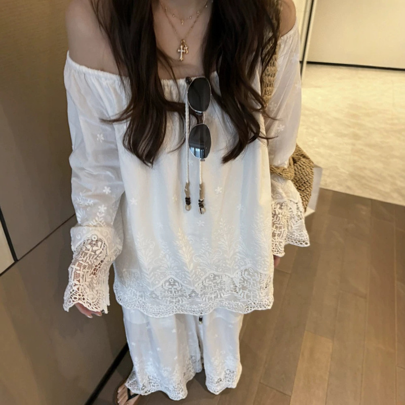 Designer-Style French-Inspired Embroidered Lace Off-The-Shoulder Floral Shirt for Women, Loose Fit, Slimming, Versatile, Stylish Top Designer-Style French-Inspired Embroidered Lace Off-The-Shoulder Floral Shirt for Women, Loose Fit, Slimming, Versatile, Stylish Top
