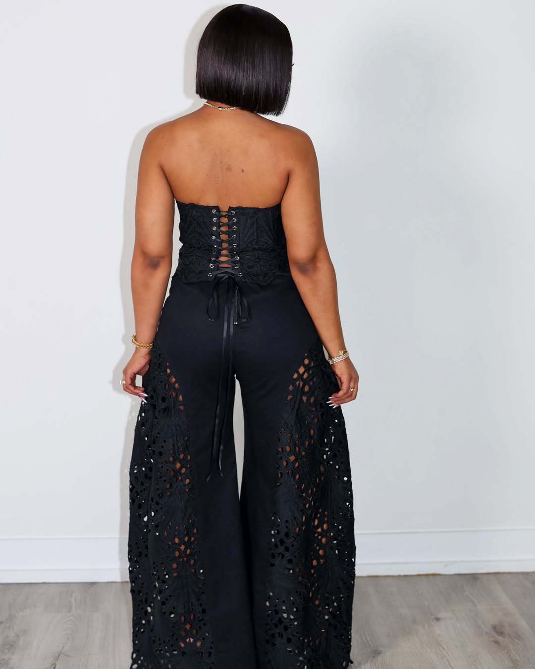 Buy Women's Clothing Online | Buy Trending Dresses for Women