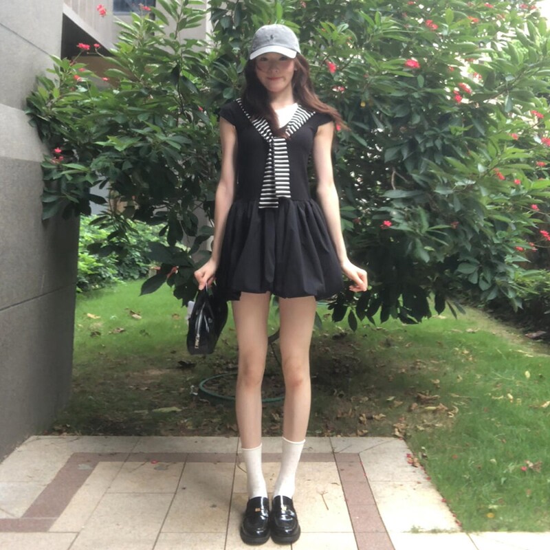 甜美海风黑色连衣裙女夏季2025新款气质巨好看早秋a字花苞短裙|undefined