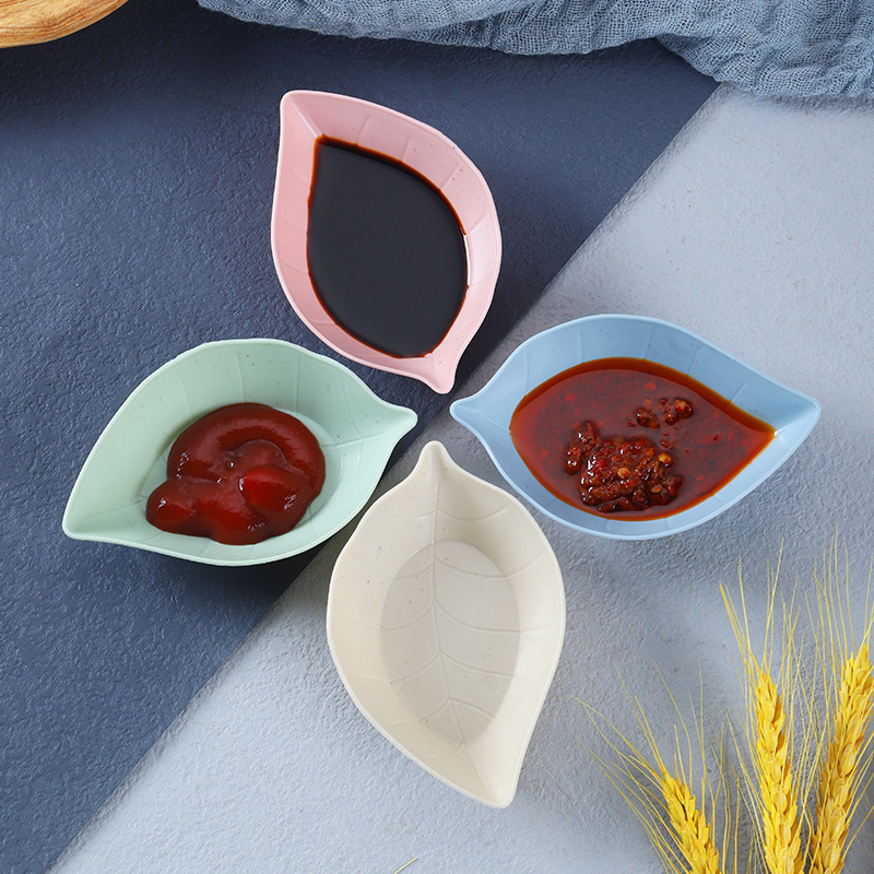 Wheat straw creative leaf small dish snack plate Japanese tableware vinegar dish soy sauce dish bone dish pickled vegetable dish
