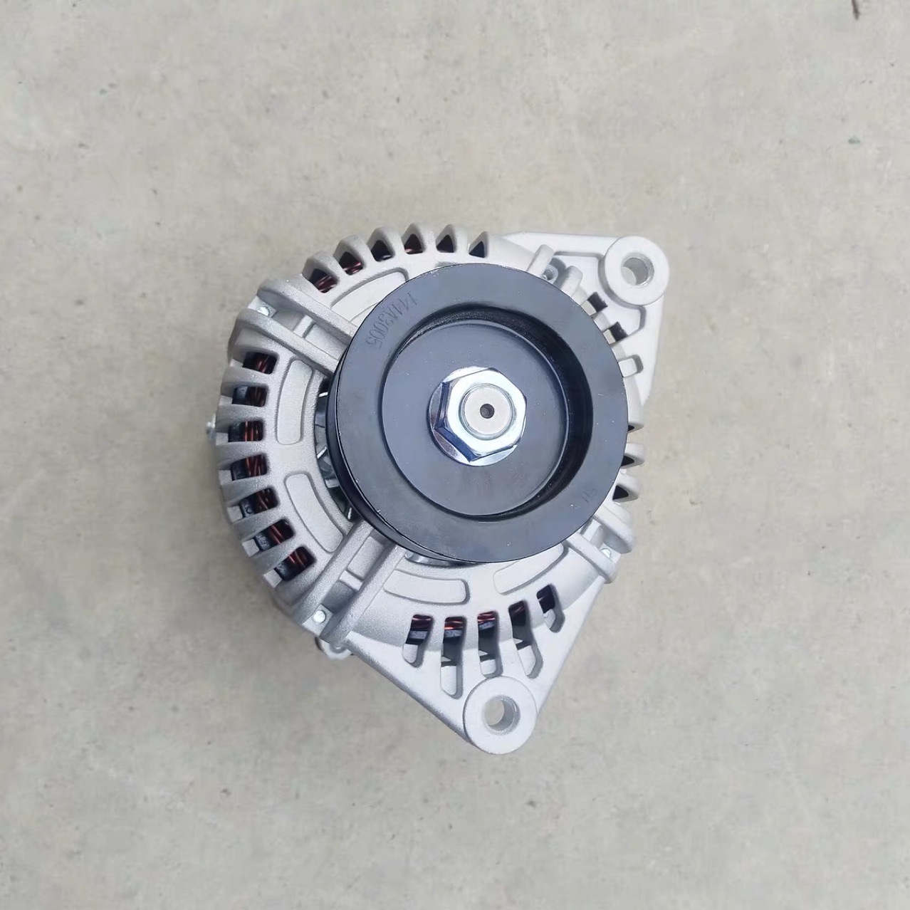 Suitable for Yuchai 6K Engine Avi144A3005 Generator K6100-3701100-002 Generator 24V