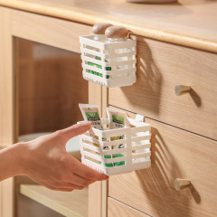キッチン伸縮シンク排水小吊りバスケット冷蔵庫壁掛けバスケット家庭寮小物吊り下げ収納バスケット