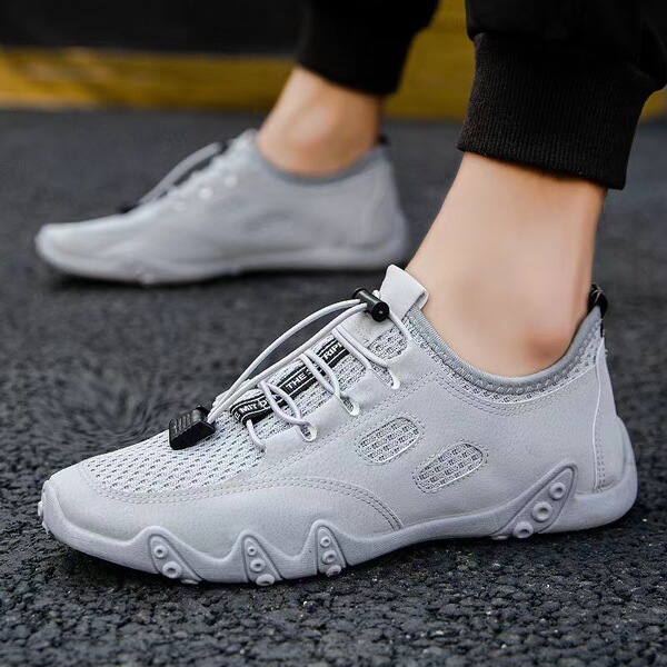 classic breathable shoes