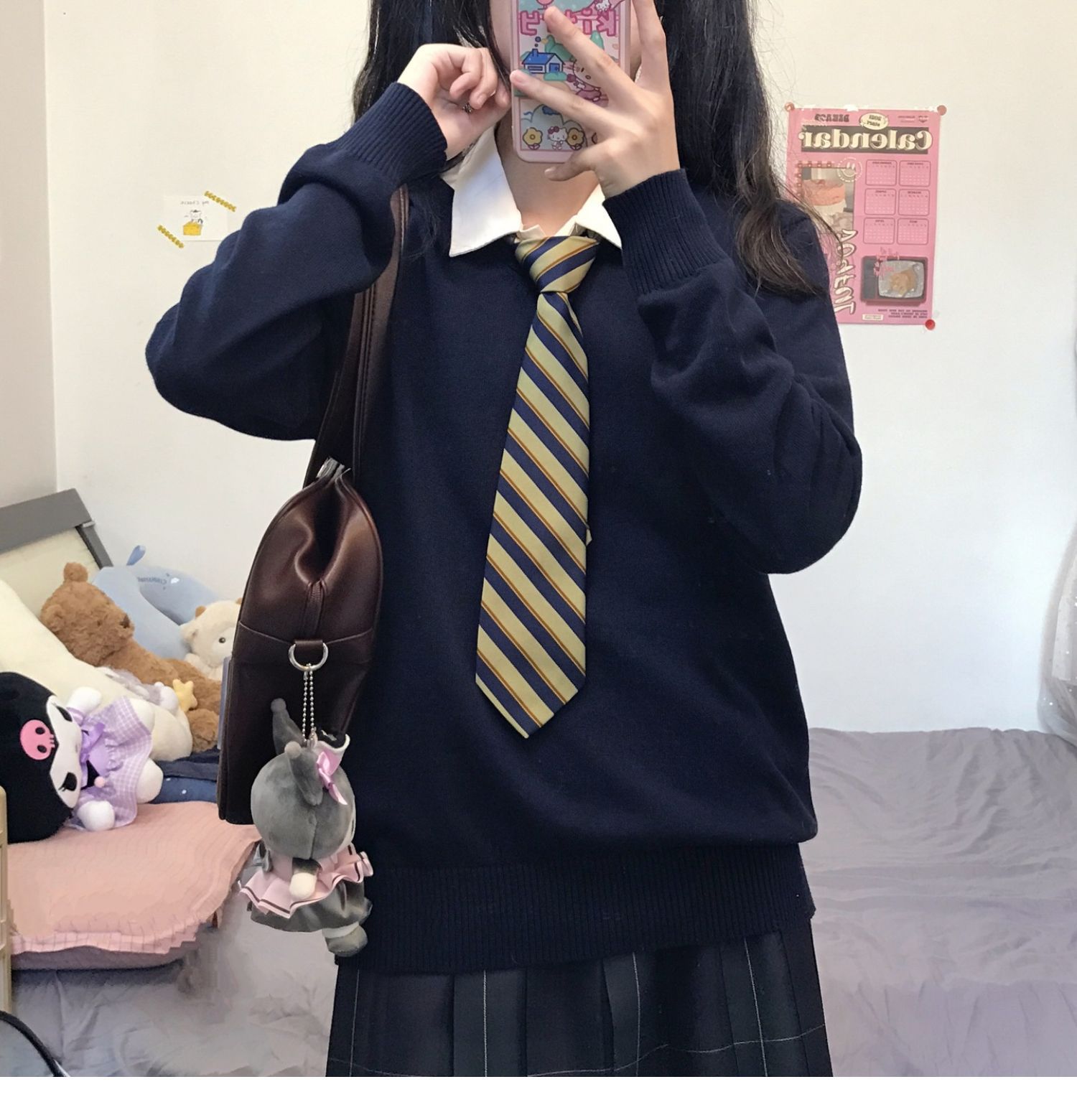 Escuela de vestir con camisa de punto de color sólido suéter de invierno y otoño plegado con chaqueta de manga larga de cuello en V JK tipo suelto