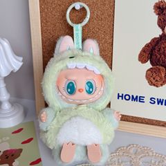 現物の布布二世代の子供が座っています。