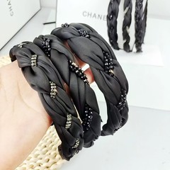 黑色緞面串珠辮子發箍女高級感帶齒防滑高級發窟壓發洗臉頭箍頭飾