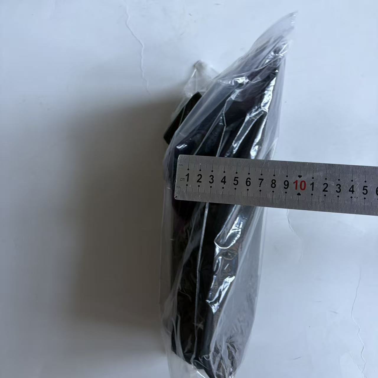 Cross-Border Foreign Trade Specializes in Supplying a 6-Piece Car Interior Set: Steering Wheel Cover, Shoulder Protector, Gear Shift Cover, Handbrake Cover, Armrest Pad