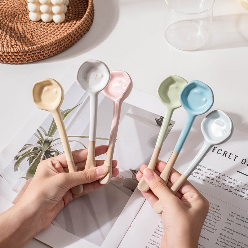 Japanese Ceramic Coffee Scoop With Long Handle Heat Resistant_voghion.com