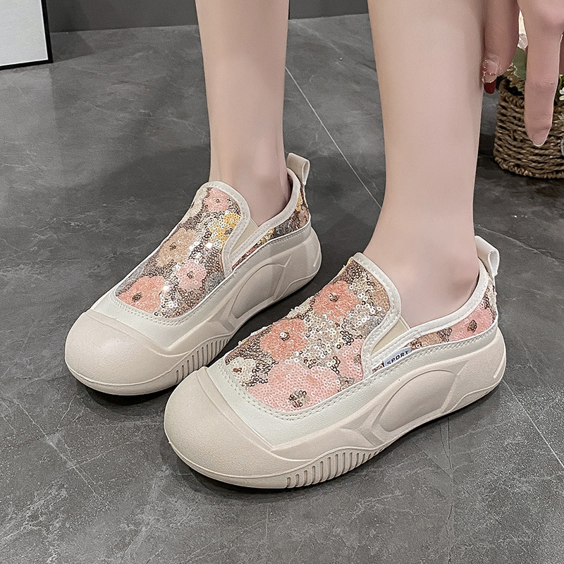 Women's Casual Floral Sequins Round Toe Casual Shoes display picture 4