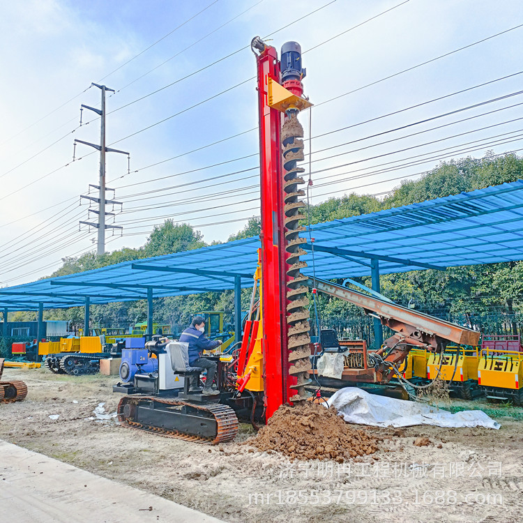 电动光伏打桩机