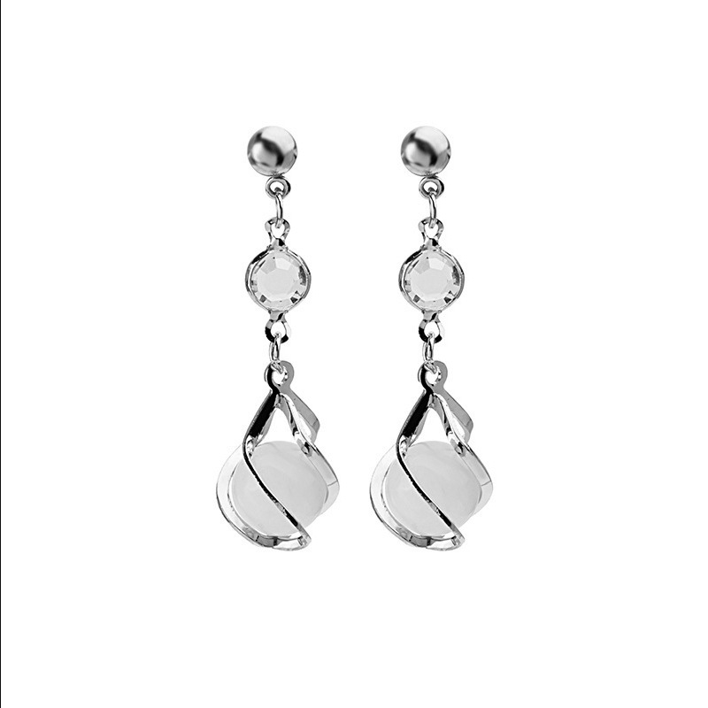 Nueva borla pendientes en línea celebridad diamante mariposa flor S925 pendientes de perlas moda elegante pendientes largos de adelgazamiento