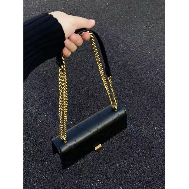 2022 Autumn New rhombus chain bag embroidery thread bag shoulder bag high-grade texture small square bag all-match Chanel style