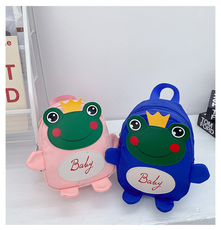 Kindergarten schoolbag for children, boys and girls, 1-3-5 years old, anti-wandering rope, cute frog, double-shoulder baby small backpack undefined