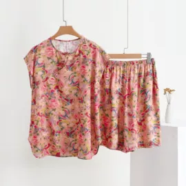 女式T恤;时尚休闲套装;休闲裤