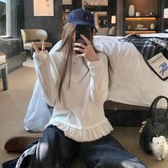 カジュアルな甘いギャル風の新しい長袖の丸首のハスの葉の縁のtシャツの女性の秋のファッションの小さい大衆の純粋な欲のゆったりしている上着