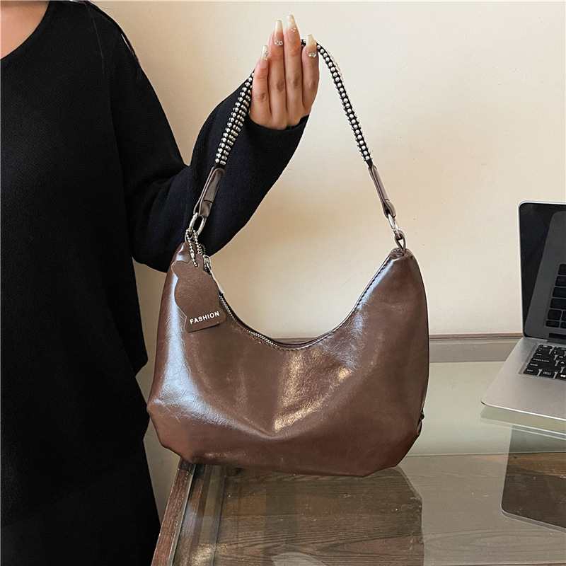 Minimally designed niche women's 2024 new winter underarm casual fashion commuting shoulder bag_voghion.com